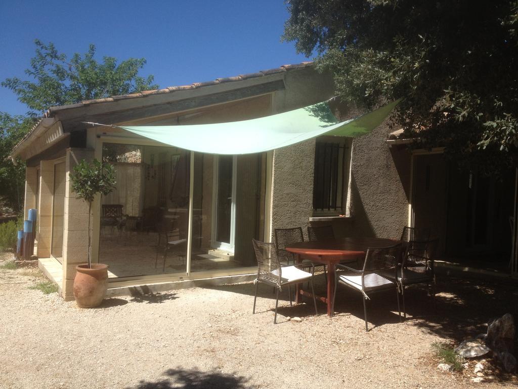 A L'Est D'Uzes Villa Saint-Siffret Phòng bức ảnh